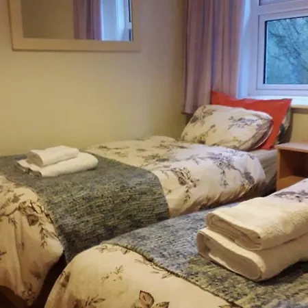 בית הארחה Shalom *